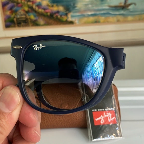 Ray Ban wayfarers Folding Gradient Sunglasses 🕶️ ☀️😎 - Picture 3 of 7